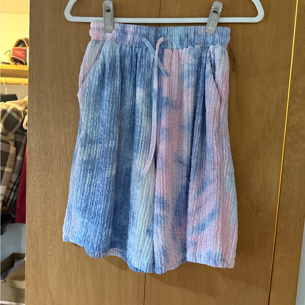 Tie-Dye Blue And Pink Women's Shorts